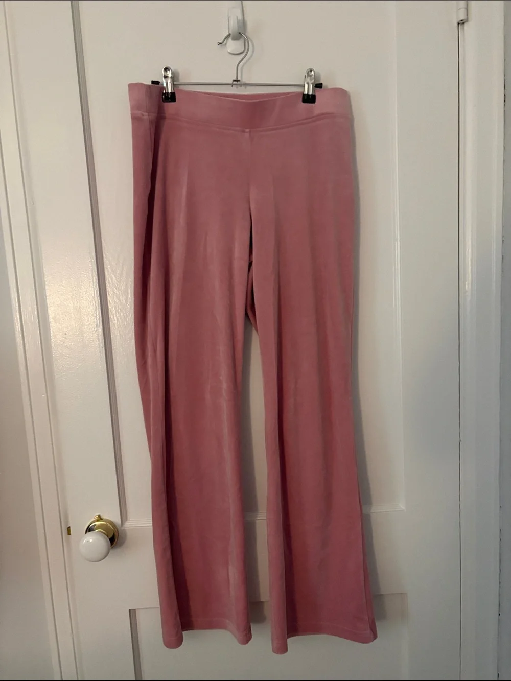 Juicy Couture soft pink